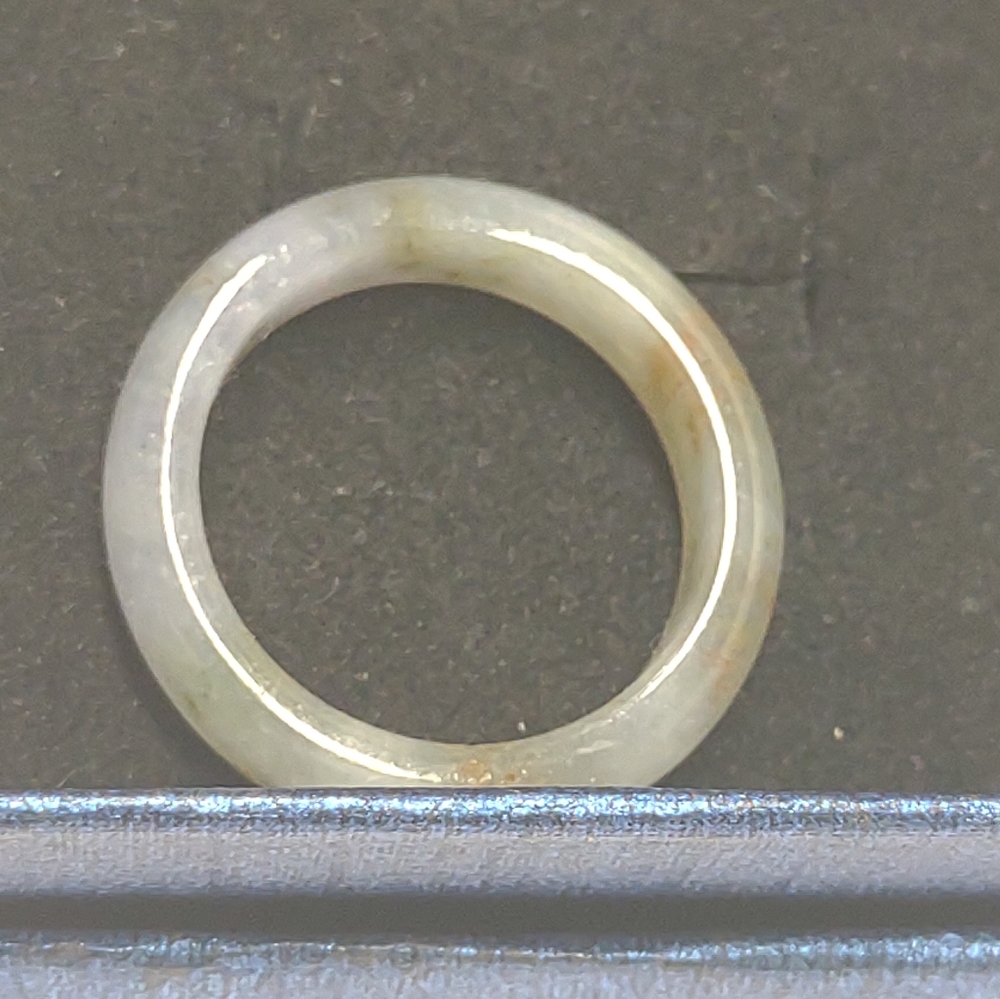 Jadeite ring - Picture 4 of 4